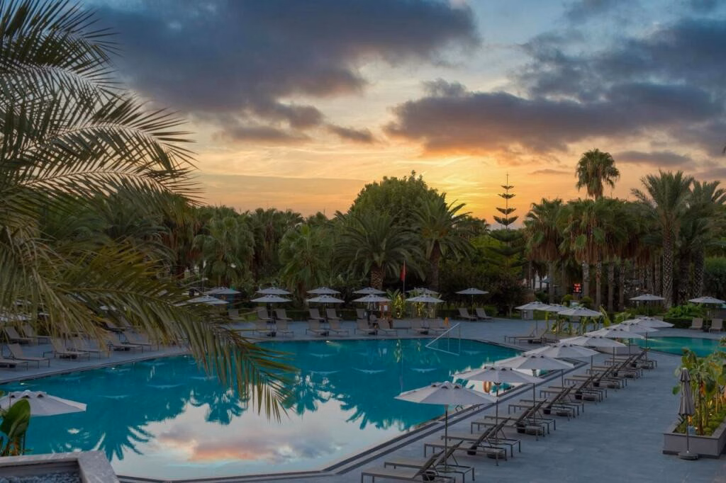 Miramare Beach Hotel
