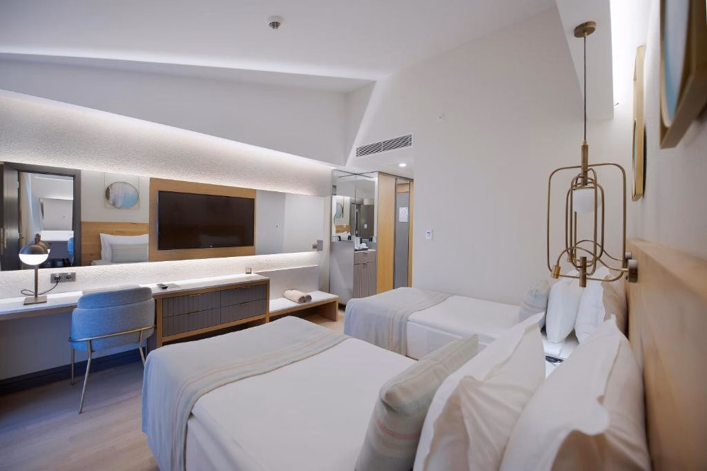 Miramare Beach Hotel