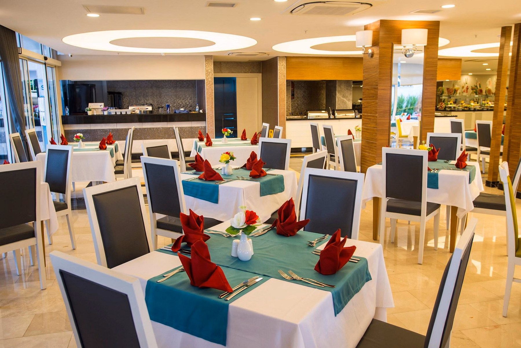 Palm World Resort & Spa Side