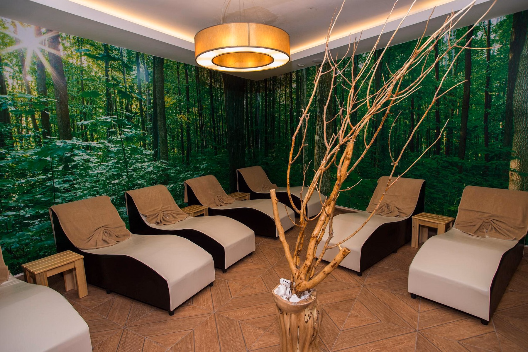 Palm World Resort & Spa Side