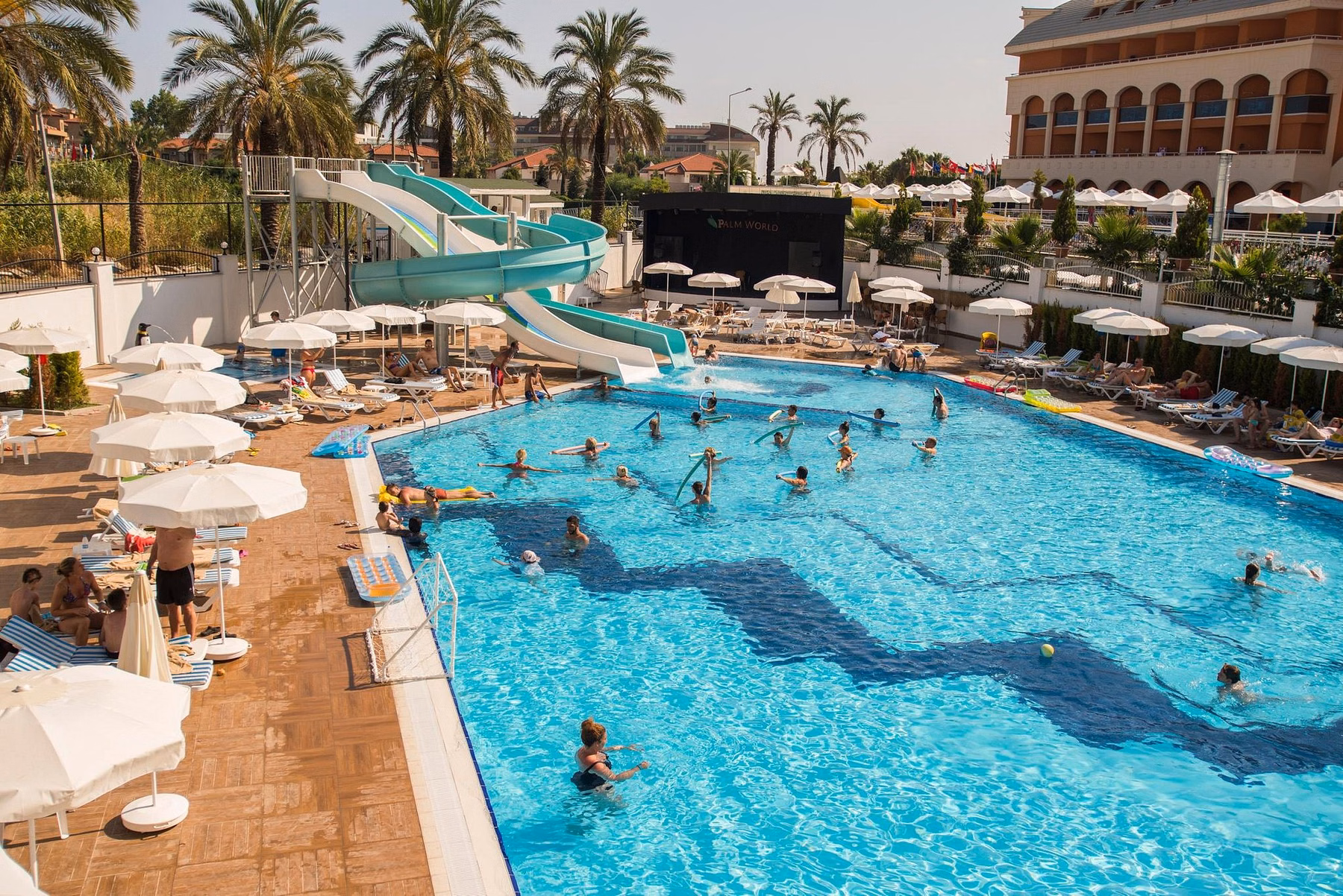 Palm World Resort & Spa Side