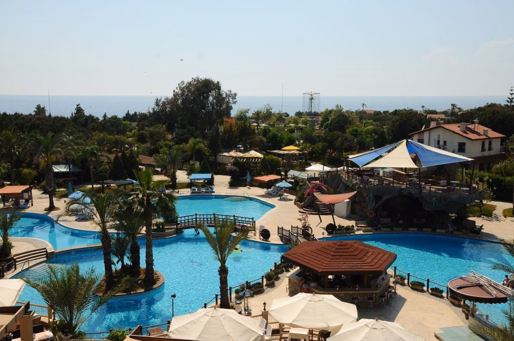 Armas Pemar Beach