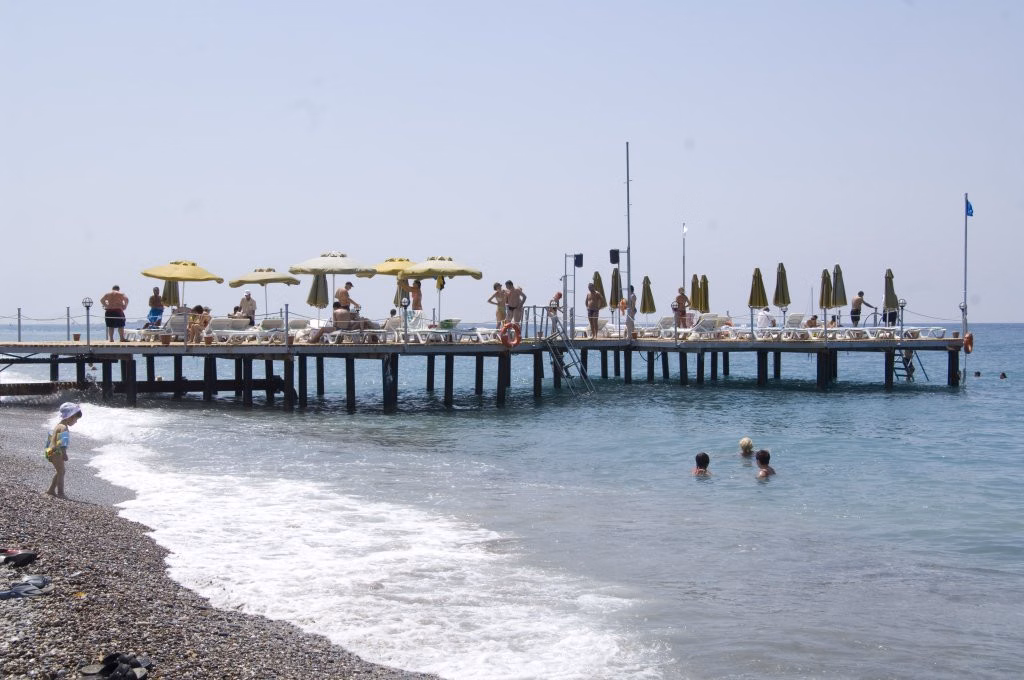 Armas Pemar Beach