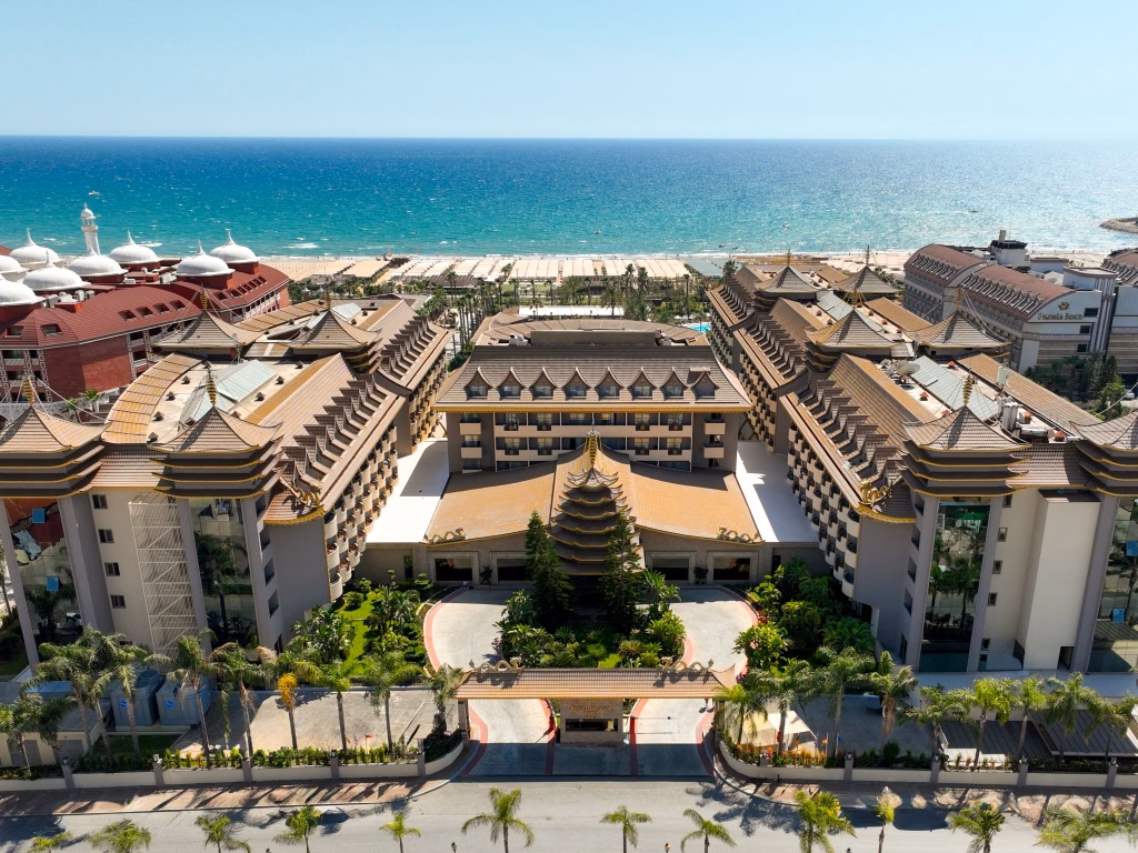 Royal Dragon Hotel