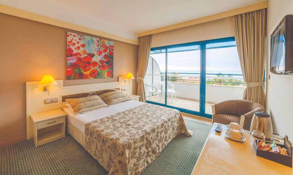 Sunrise Resort Hotel
