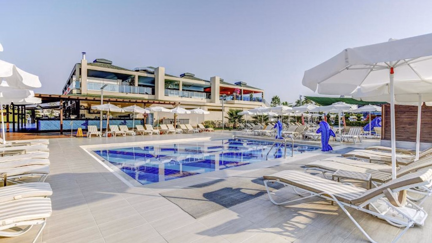 Tui Magic Life Jacaranda