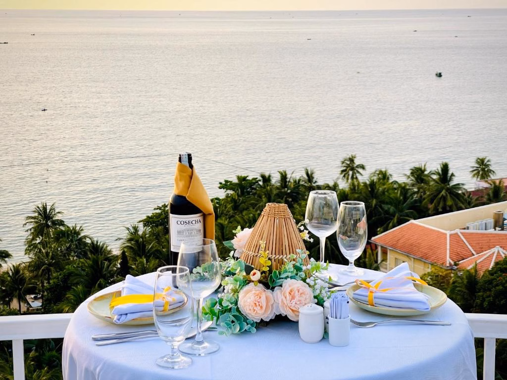 Aquasun Hotel Phu Quoc