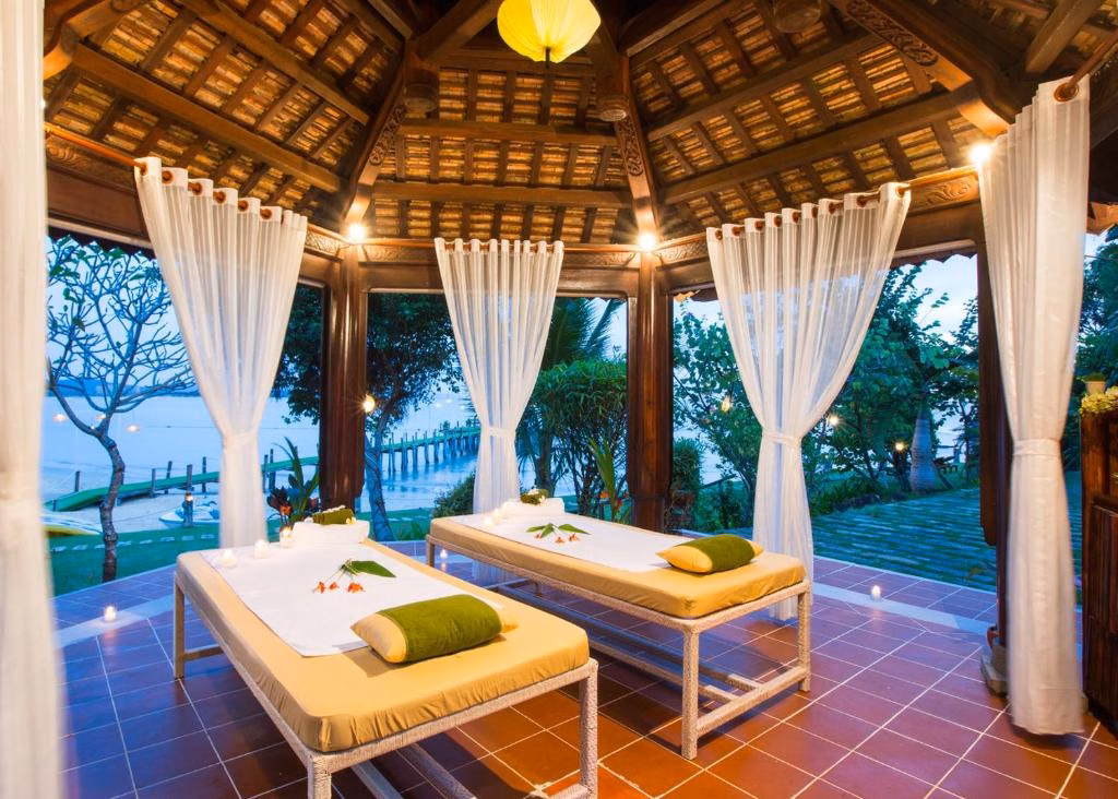 Chez Carole Resort & Spa Hotel