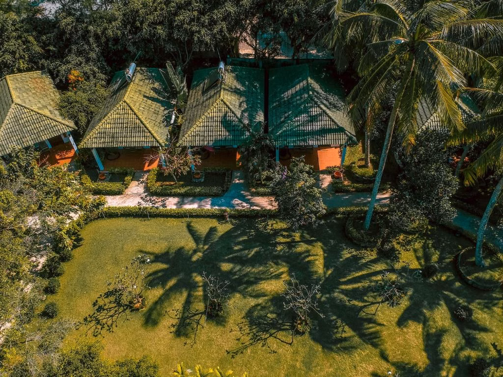 Famiana Green Villa