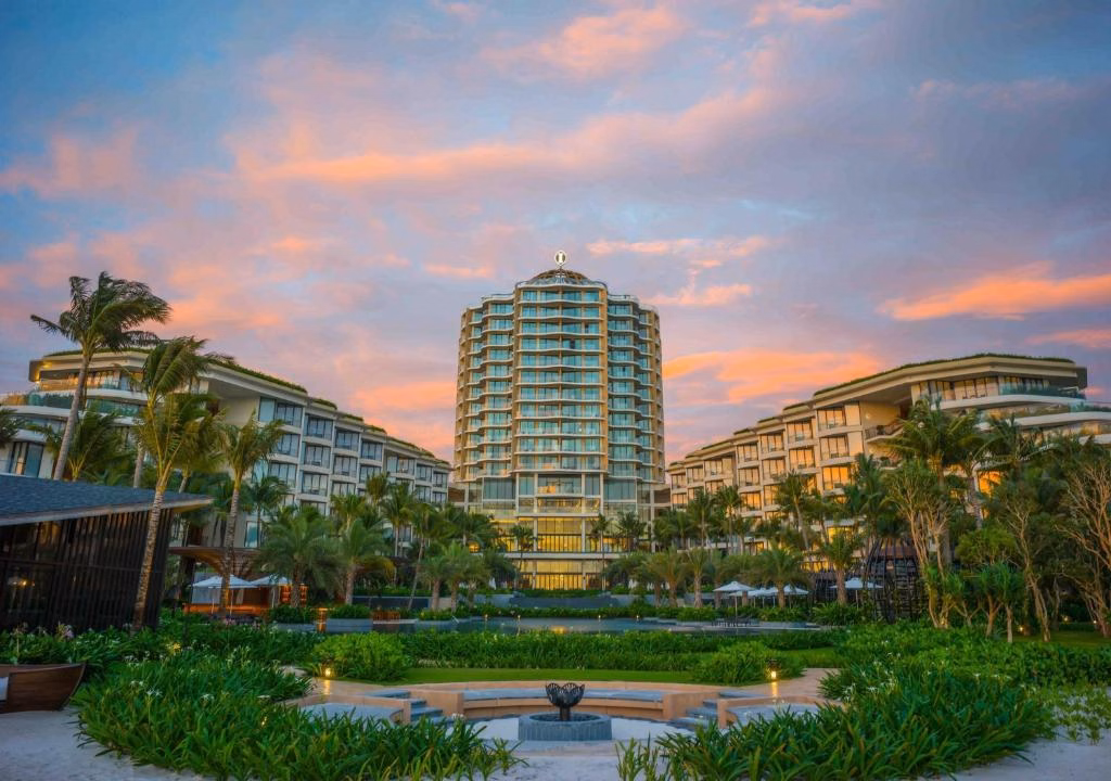 InterContinental Phu Quoc Long Beach Resort