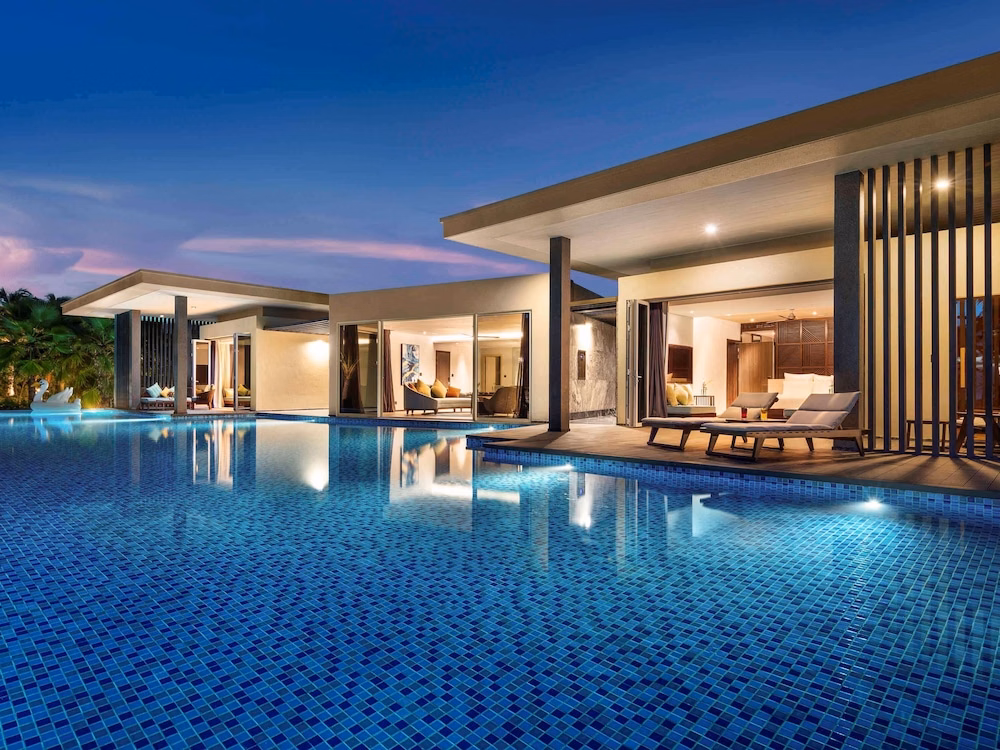 Pullman Phu Quoc Beach Resort