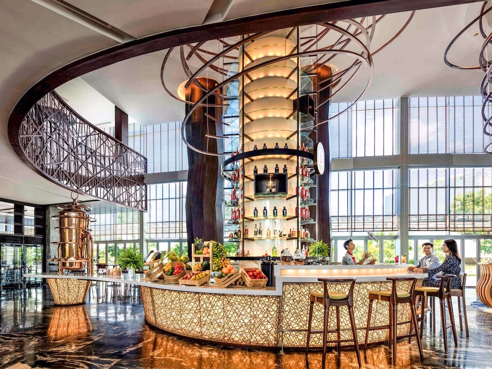 Pullman Phu Quoc Beach Resort