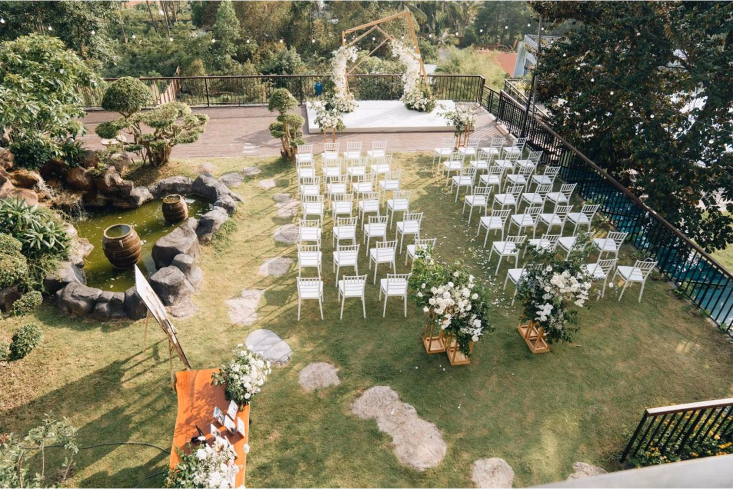 Tom Hill Boutique Resort & Spa