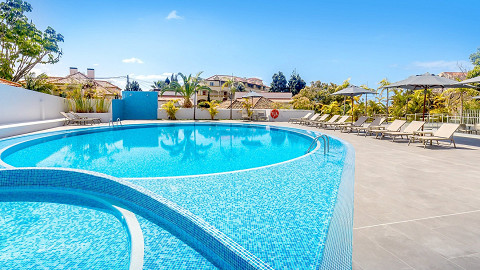 Atostogos suaugusiems Madeiroje: 4★ viešbutis Allegro Madeira su pasirinktu maitinimu tik