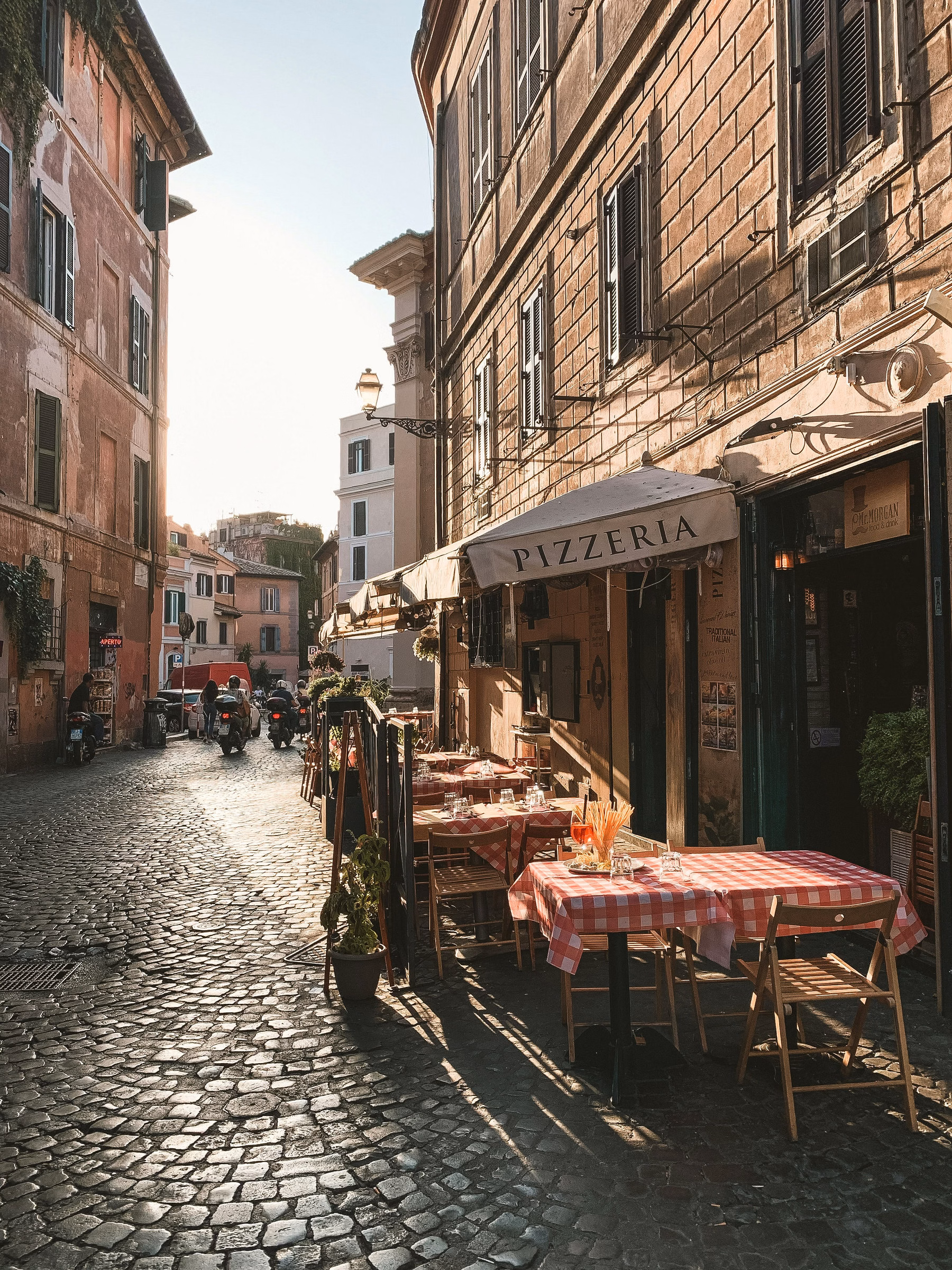 Autentiškas romėnų gyvenimas Trastevere rajone