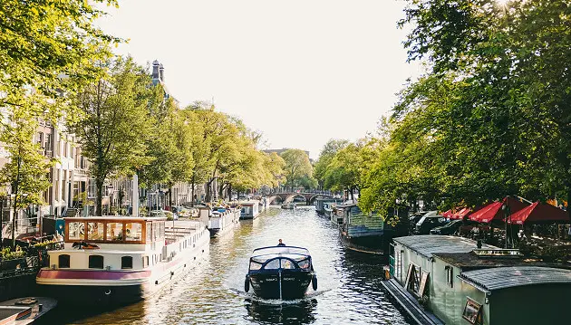 Išskirtinis Amsterdamas: apsistokite prabangiame 5★ viešbutyje Okura Amsterdam