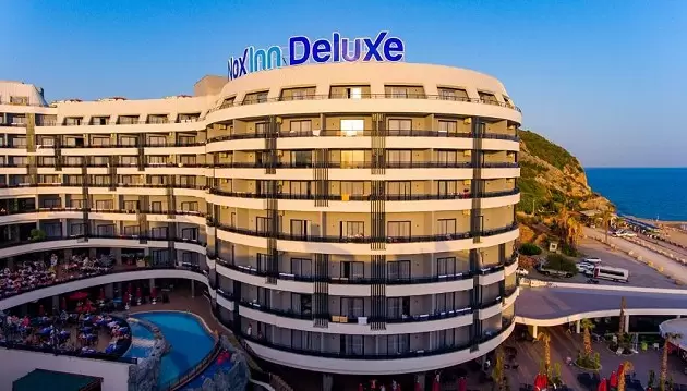 Šiltos atostogos Turkijoje: 5★ Noxinn Deluxe viešbutis su ultra viskas įskaičiuota