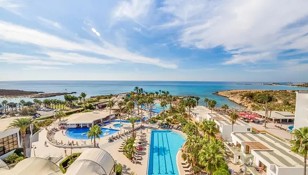 Idealios atostogos puikiame viešbutyje Kipre: 5★ viešbutis Adams Beach Hotel