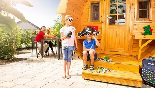 Pramogos Legolende ir nuostabus išskirtinis viešbutis 3★ Legoland Village Hostel