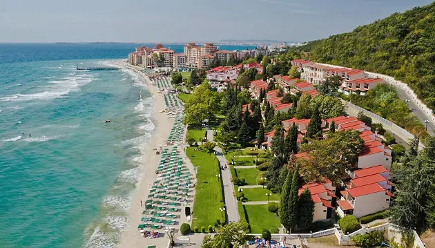 Nuostabios atostogos gamtos apsuptyje Bulgarijoje: poilsis 4★ viešbutyje Elenite Villas