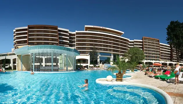Tobulas atostogų svaigulys Bulgarijoje: ilsėkitės 5★ viešbutyje Flamingo Grand