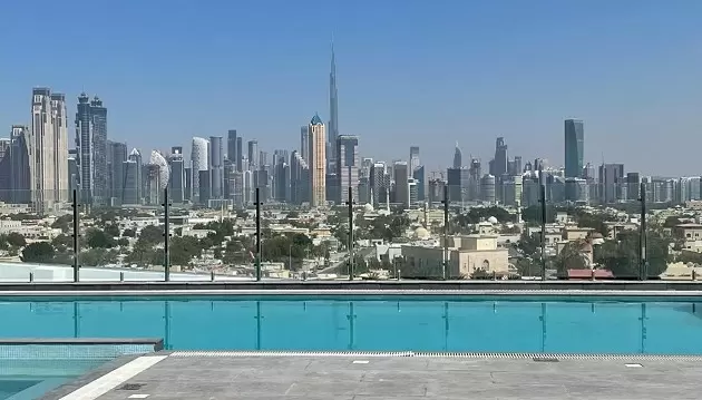 Dubajaus miesto prabanga ir grožis: ilsėkitės 4★ viešbutyje Al Khoory Courtyard Hotel
