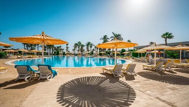 Atpalaiduojantis poilsis prie jūros Egipte: ilsėkitės 5★ viešbutyje Labranda Royal Makadi su viskas įskaičiuota