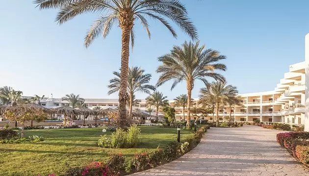 Atraskite Egipto saulę šioje kelionėje: ilsėkitės 4★ viešbutyje Long Beach Resort su viskas įskaičiuota