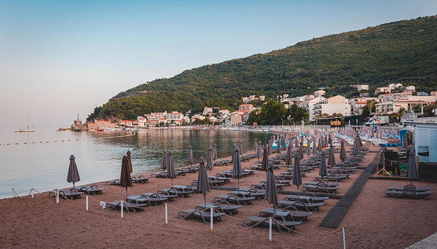 Skriskite atsipalaiduoti į Juodkalniją: poilsis 5★ viešbutyje Ami Budva Petrovac su pasirinktu maitinimu nuo 559€ 576€