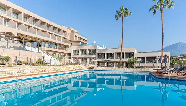 Prabangus ir kokybiškas poilsis Korfu saloje: atsipalaiduokite 4★ Iolida Corfu viešbutyje