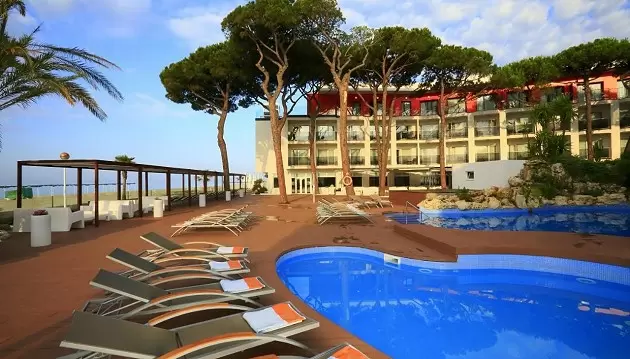 Lauktas poilsis Ispanijoje: rinkitės modernų 4★ viešbutį Estival Centurión Playa