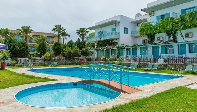 Keliaukite pasidžiaugti saulėtais orais į Kretą: atostogos 3★ viešbutyje Anatoli Apartments