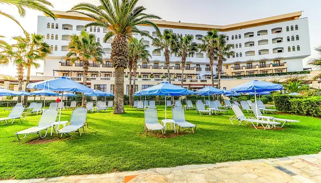 Puikus poilsis Kretos saloje: atsipalaiduokite 4★ viešbutyje Creta Star su viskas įskaičiuota