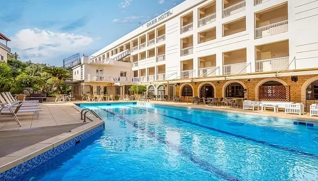 Pasakiškos atostogos Korfu saloje: 3★ Oasis Hotel Corfu viešbutis ir poilsis prie jūros