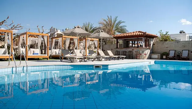 Nuostabus vasariškas pabėgimas į Kretos salą: apsistokite 3★ viešbutyje Dimitra Hotel & Apartments