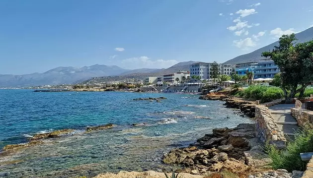 Jaunimo ir šeimos atostogos Kretoje: apsistokite 4★ viešbutyje Aqua Sun Village su viskas įskaičiuota