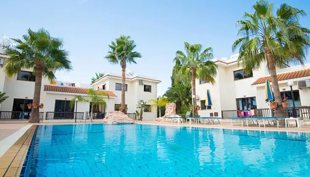 Poilsinė kelionė į Kiprą: atostogų malonumai 4★ viešbutyje Amethyst Napa Hotel & Spa