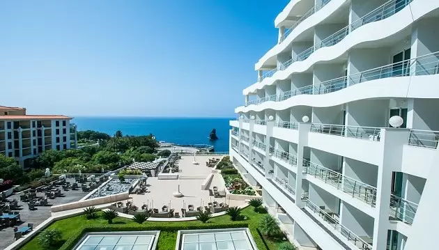Poilsinė kelionė į Madeirą: 5★ Melia Madeira Mare Resort & Spa viešbutis su pusryčiais ir vakariene