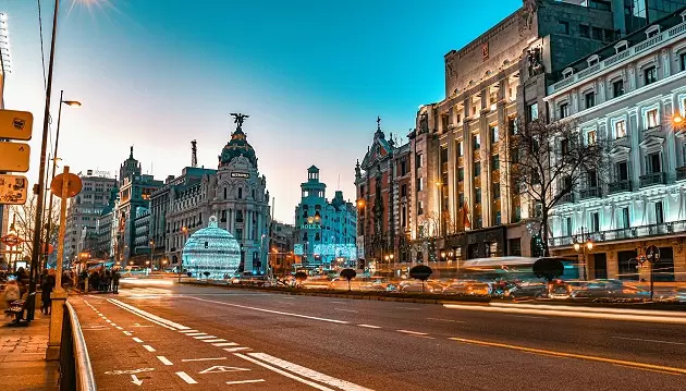 Lengvas pabėgimas į Madridą: stilinga viešnagė 4★ viešbutyje Axel Hotel Madrid