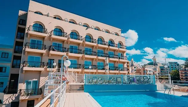 Nuostabios atostogos įspūdingame viešbutyje: ilsėkitės Maltoje 4★ viešbutyje Gillieru Harbour Hotel