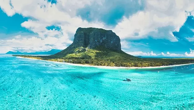 Išskirtinės atostogos nuostabioje Mauricijaus saloje: ilsėkitės ant jūros kranto 5★ viešbutyje SALT of Palmar su pusryčiais nuo 2438€ 2771€ 