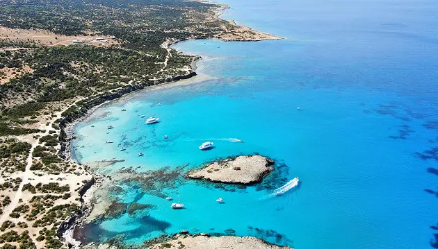 Poilsis ir pažintis su Viduržemio jūros gražuoliu - Kipru: apsistokite 3★ viešbutyje Nereus Hotel Pafose