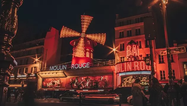 Paryžius: viešnagė žavingame Montmartro rajone 3★ viešbutyje Jardins de Montmartre ir apsilankymas Moulin Rouge