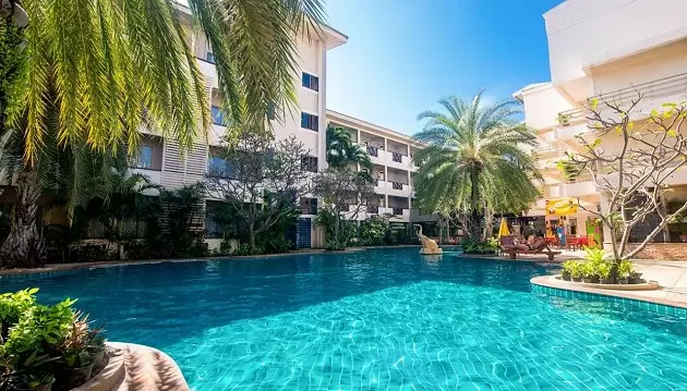 Truputis egzotikos jūsų atostogoms Tailande: viešnagė 4★ viešbutyje Sea Breeze Jomtien Resort