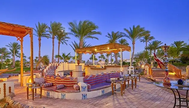 Atostogos prie Raudonosios jūros: 5★ Parrotel Beach Resort viešbutis Šarm el Šeiche su viskas įskaičiuota