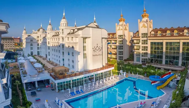 Turkiškos ir įsimintinos atostogos: 5★ Side Royal Palace viešbutis su ultra viskas įskaičiuota