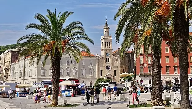 Atostogos Kroatijoje: aplankykite jaukų Splito miestą ir ilsėkitės 4★ viešbutyje Villa Desideria su pusryčiais