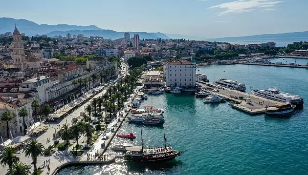 Tikras Kroatijos brangakmenis - Splitas: jauki kelių dienų viešnagė 4★ viešbutyje Adriatic Queen