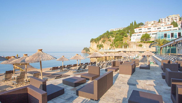 Ypatinga atmosfera Juodkalnijoje: išskirtinės atostogos 4★ viešbutyje Avala Resort & Villas