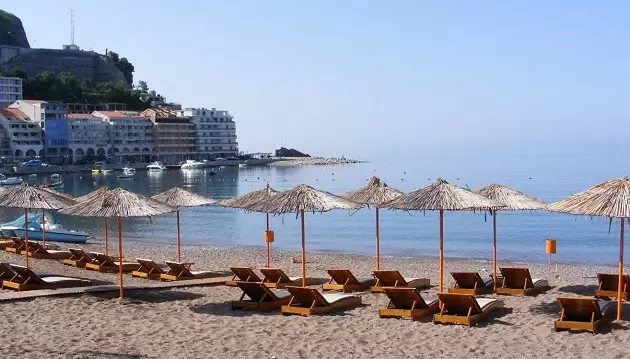 Atostogaukite nuostabios gamtos šalyje - Juodkalnijoje: 3★ viešbutis Obala